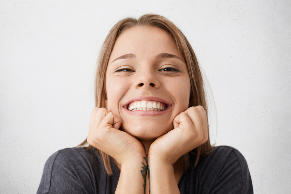 cuanto cuesta blanqueamientol dental