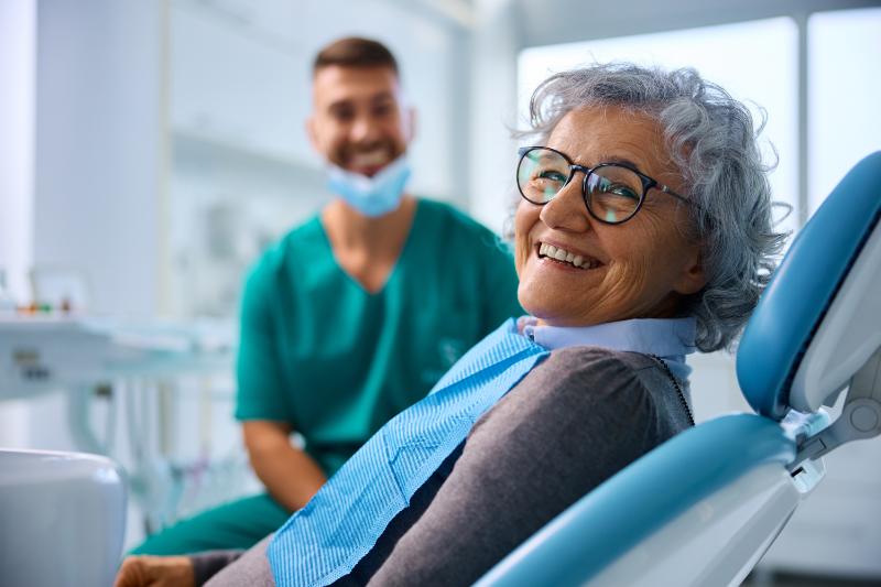 tipos de prótesis dentales